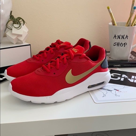 NEW Nike Air Max Oketo red sneakers running shoes - Picture 2 of 8